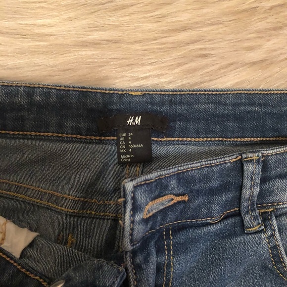H&M denim summer shorts - Picture 2 of 3